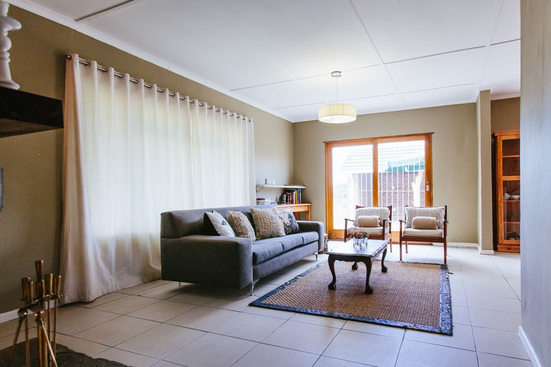 Lounge 2